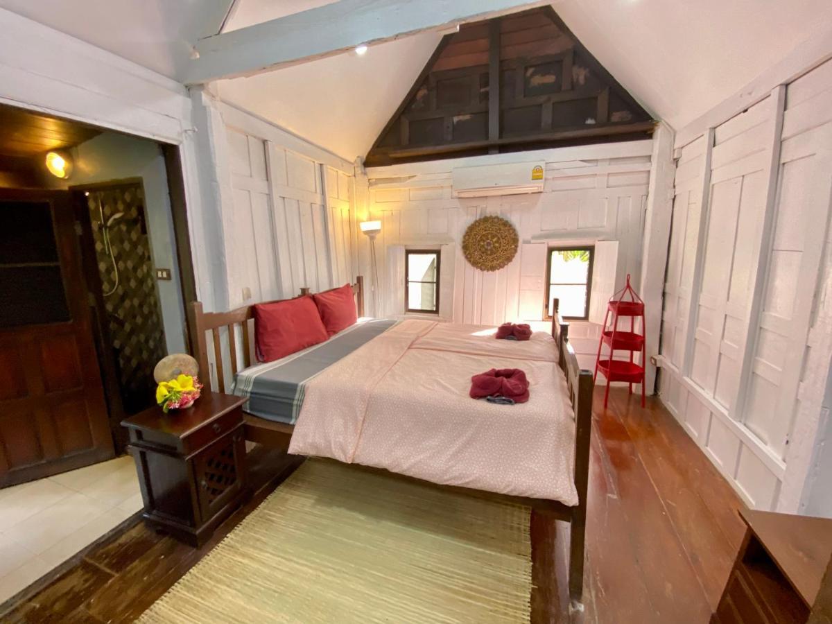 Thai Heritage Koh Mak Hotel Exterior photo