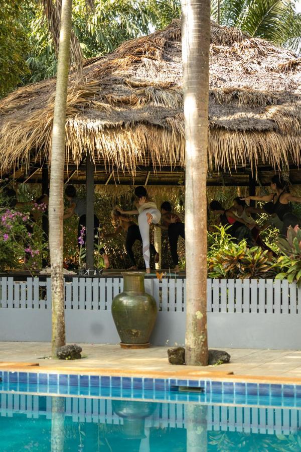 Thai Heritage Koh Mak Hotel Exterior photo